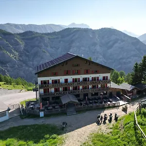 Sainte Anne Hotel